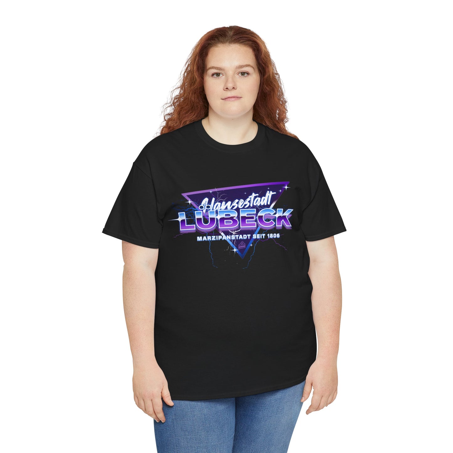 Hansestadt Lübeck – Retro Wave Edition – T-Shirt im 80er-Style – Unisex T-Shirt - Schwarz