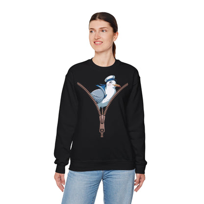 Möwe im Reißverschluss – Maritimes Sweatshirt mit Humor und Möwen-Motiv - Unisex Schwarz